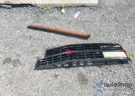 1990 Chevrolet Gmt-400 C1500 z USA, uszkodzony, nr VIN 1GCDC14N2LZ183115